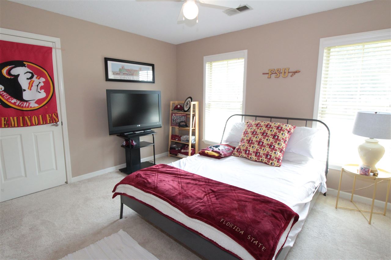 8082 Farmingdale Road Germantown, TN 38138 - Photo 13 of 20 Gallery Image 13