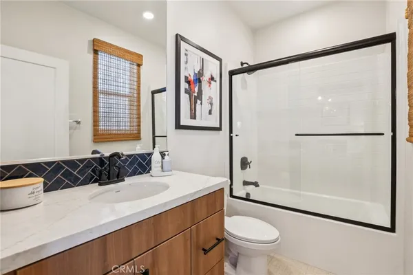 $1,059,000 | 831 South Grable Circle, Orange, CA 92868