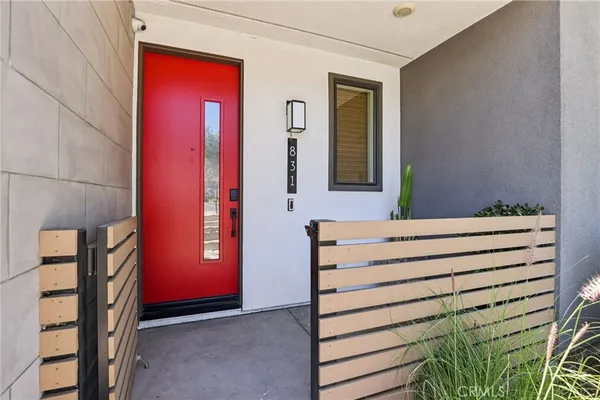 $1,059,000 | 831 South Grable Circle, Orange, CA 92868