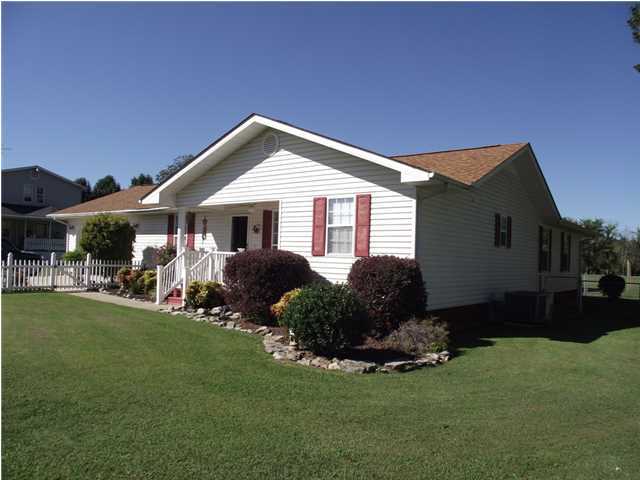 2675 East Valley Road Jasper, TN 37347 - Photo 1 of 20 Primary Photo