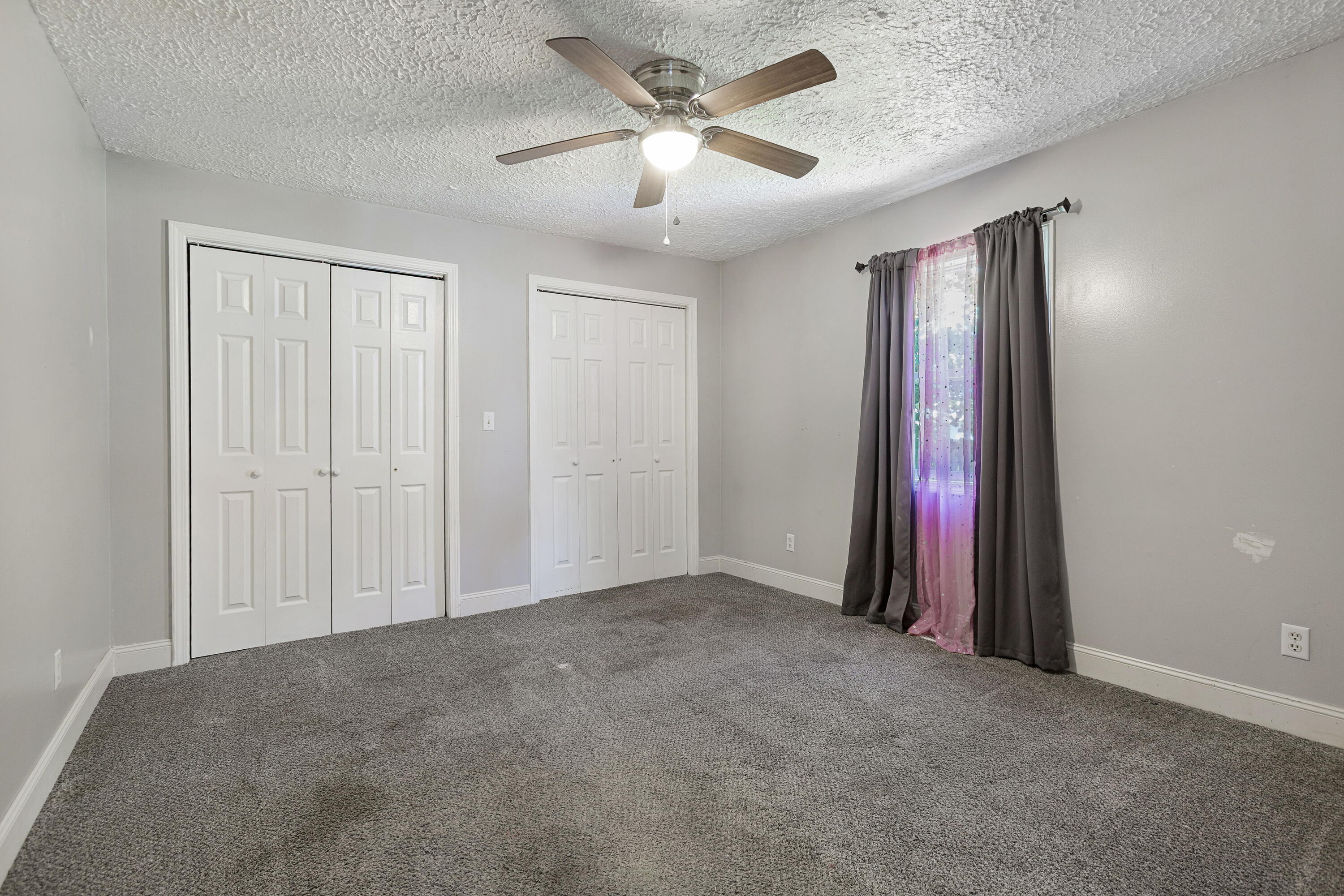 313 Elizabeth Street Buchanan, MI 49107 - Photo 6 of 20 Bedroom 1