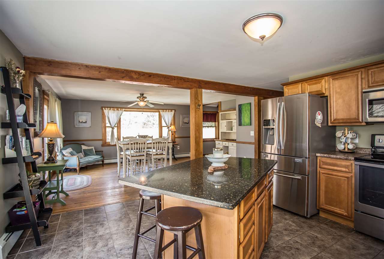 36 Coach Road Greenfield, NH 03047 - Photo 3 of 25