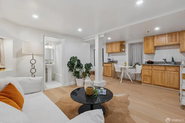 $1,395,000 | 1385 Vallejo Street, San Francisco, CA 94109