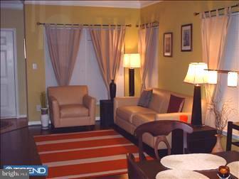 33 Sandstone Road East Windsor, NJ 08520 - Photo 3 of 6 Living Room
