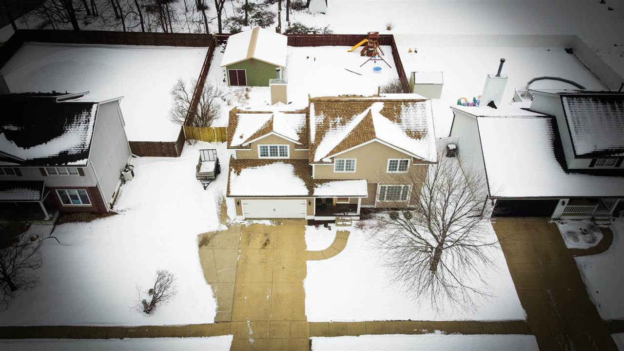 6909 West Park Road Northeast Cedar Rapids, IA 52402 - Photo 5 of 39 Gallery Image 5