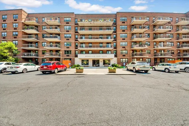 $505,000 | 1376 Midland Avenue, Unit 813, Bronxville, NY 10708