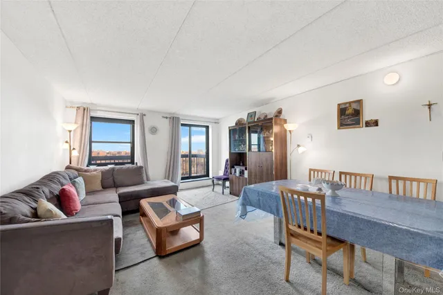 $505,000 | 1376 Midland Avenue, Unit 813, Bronxville, NY 10708