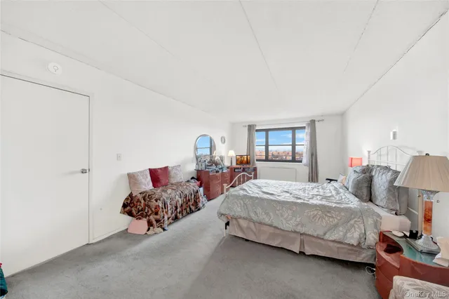 $505,000 | 1376 Midland Avenue, Unit 813, Bronxville, NY 10708