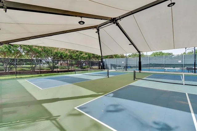 a view of a tennis court