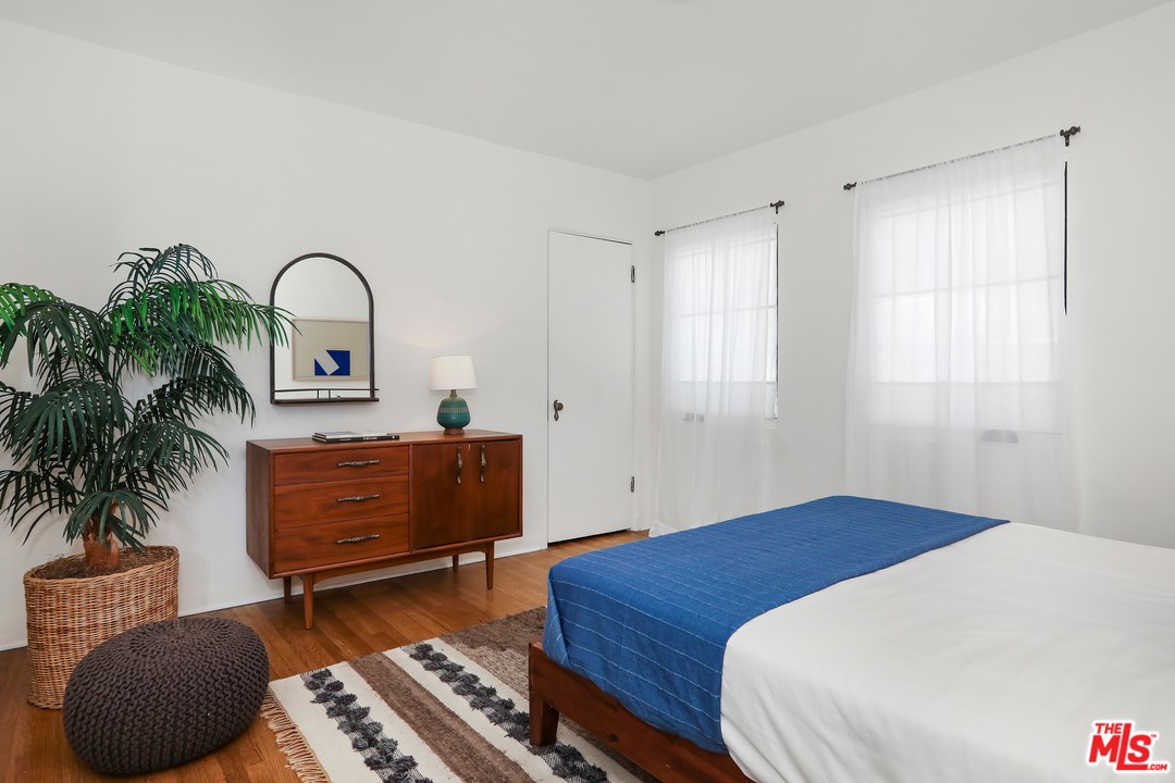 3656 Lowry Road Los Angeles, CA 90027 - Photo 24 of 45