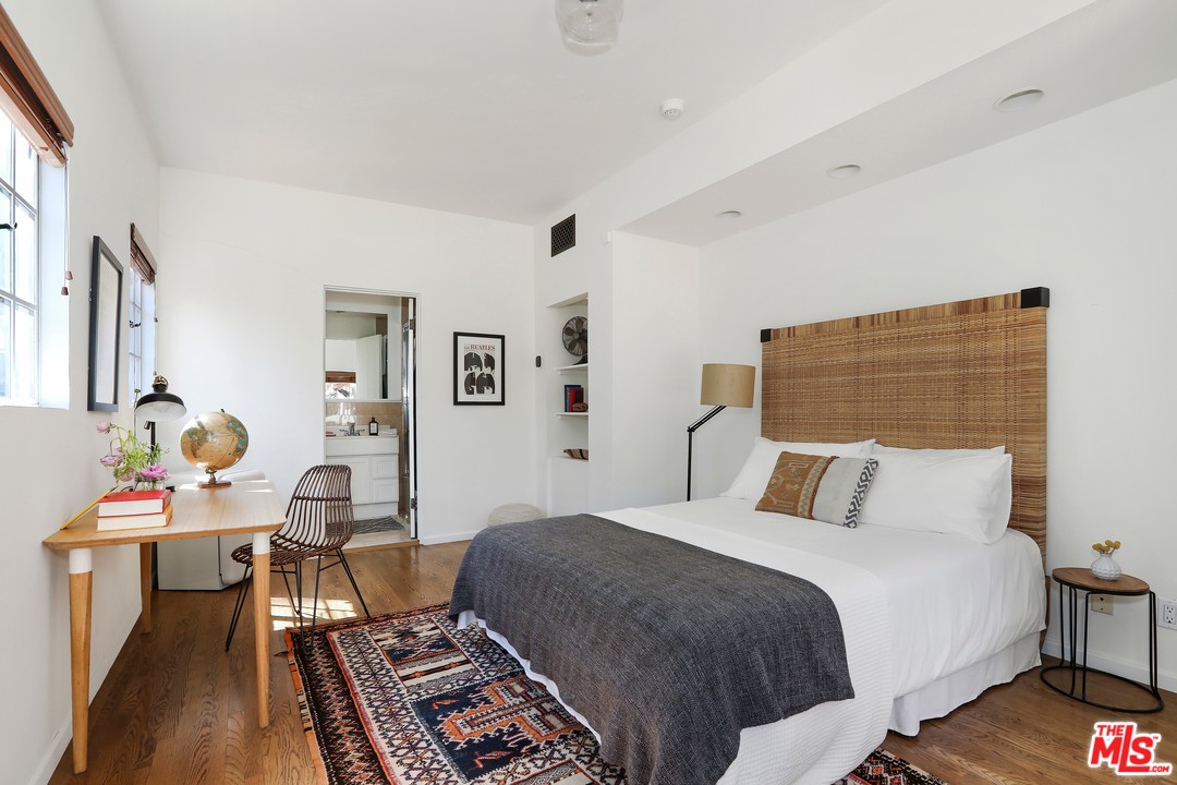 3656 Lowry Road Los Angeles, CA 90027 - Photo 33 of 45