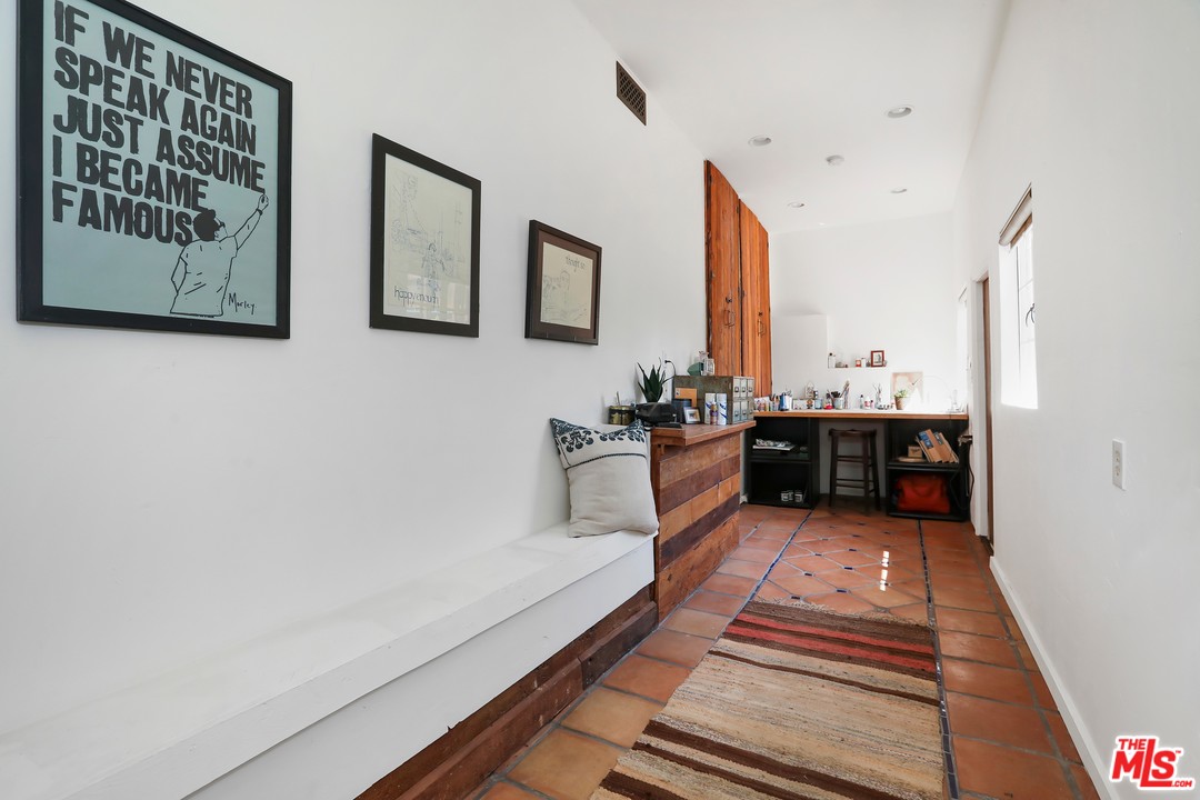 3656 Lowry Road Los Angeles, CA 90027 - Photo 37 of 45