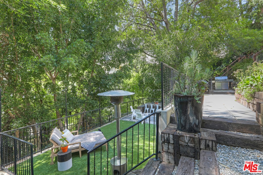 3656 Lowry Road Los Angeles, CA 90027 - Photo 39 of 45