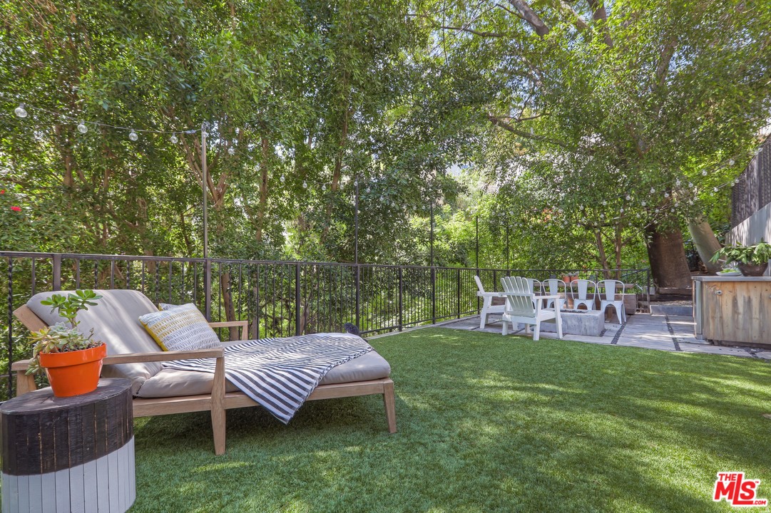 3656 Lowry Road Los Angeles, CA 90027 - Photo 41 of 45