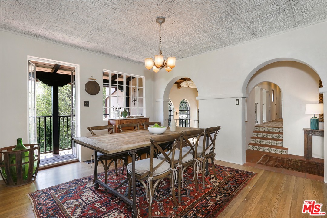 3656 Lowry Road Los Angeles, CA 90027 - Photo 6 of 45