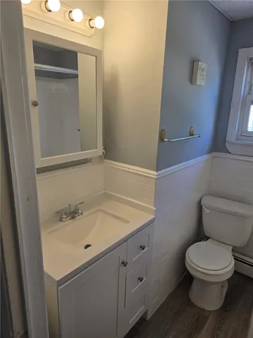 $2,200 | 159 Warren Avenue, Unit 2, Pawtucket, RI 02860