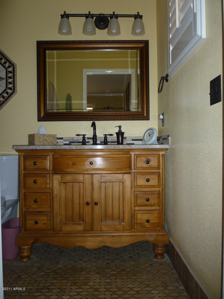 904 South Rochester Mesa, AZ 85206 - Photo 9 of 18 Master Bath Vanity