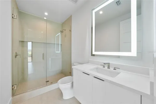 $6,250 | 501 West Ross Avenue, Unit 3, Tampa, FL 33602