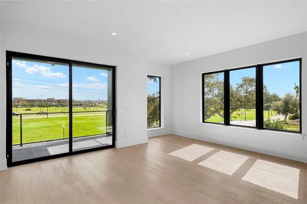 $6,250 | 501 West Ross Avenue, Unit 3, Tampa, FL 33602