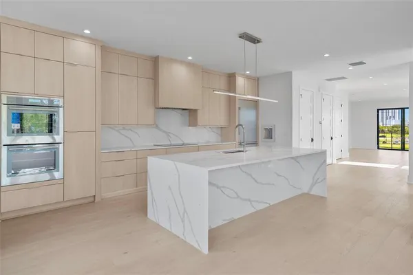 $6,250 | 501 West Ross Avenue, Unit 3, Tampa, FL 33602