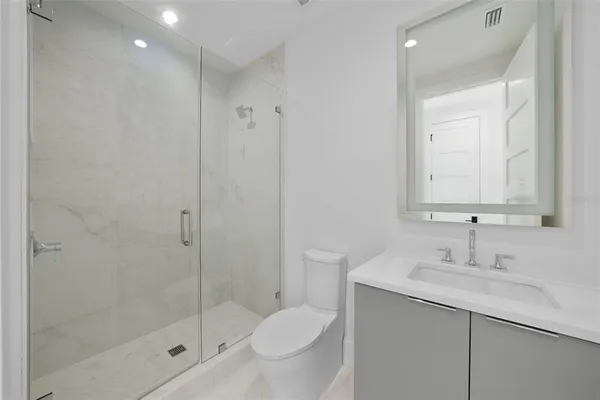 $6,250 | 501 West Ross Avenue, Unit 3, Tampa, FL 33602