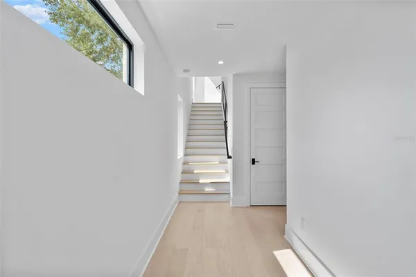 $6,250 | 501 West Ross Avenue, Unit 3, Tampa, FL 33602