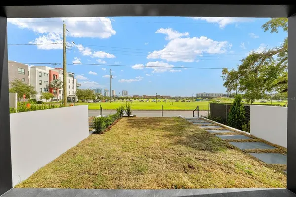 $6,250 | 501 West Ross Avenue, Unit 3, Tampa, FL 33602