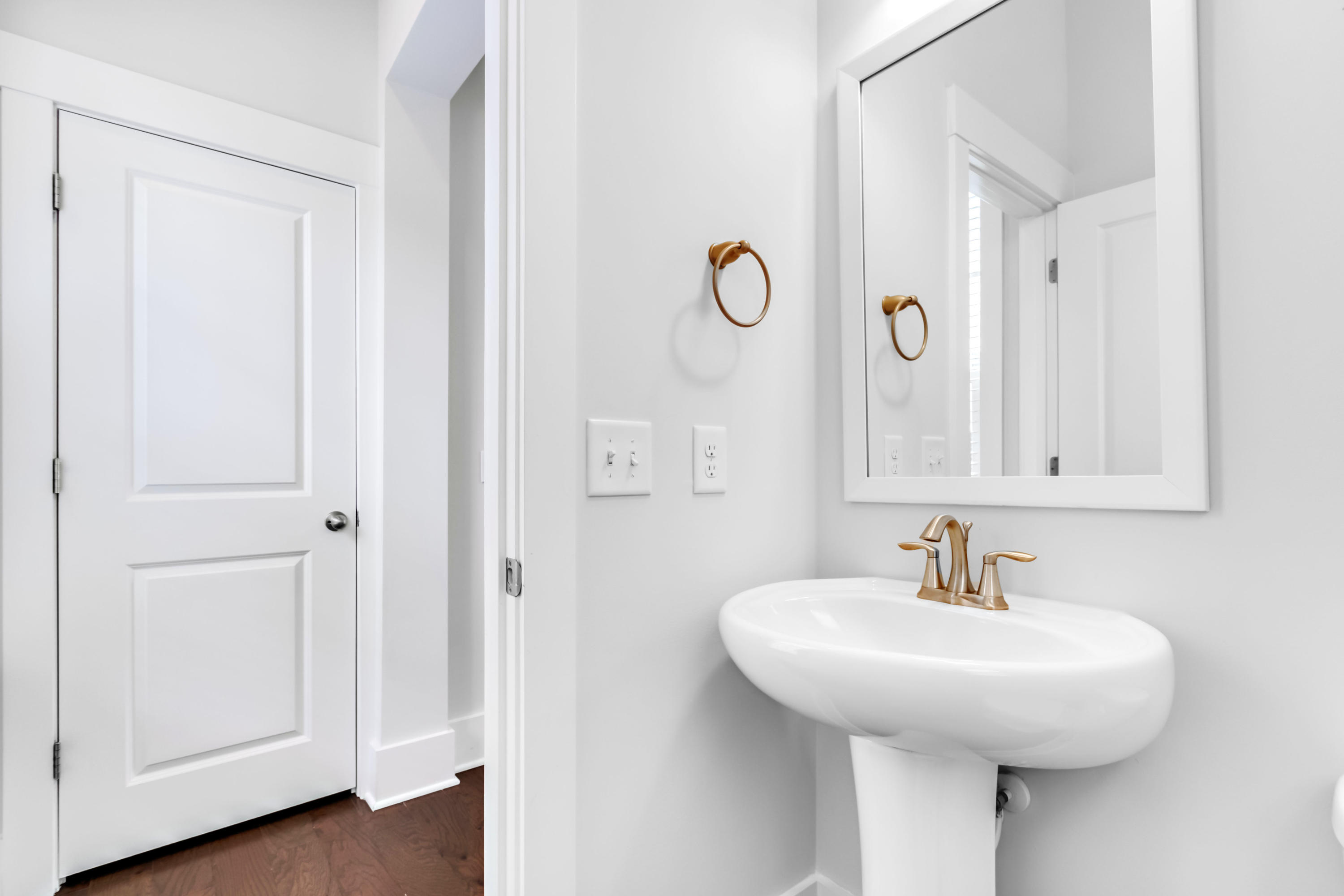 1892 Fleming Woods Road Charleston, SC 29412 - Photo 29 of 33 1892 Fleming Powder Room