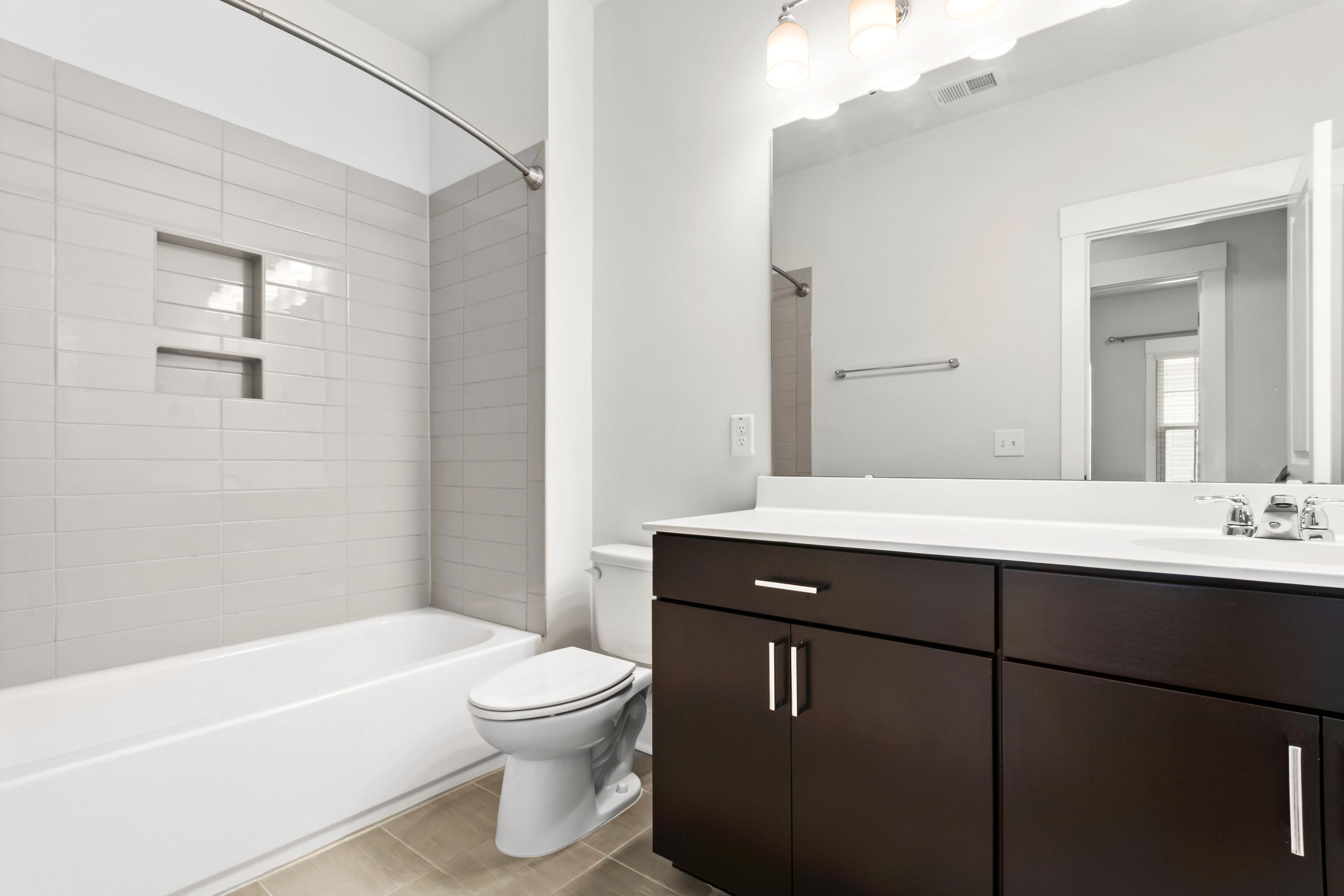 1892 Fleming Woods Road Charleston, SC 29412 - Photo 32 of 33 1892 Fleming Bathroom 2