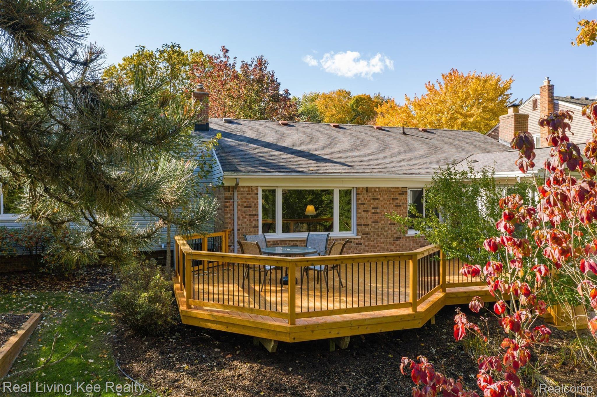 815 Baylor Road Rochester, MI 48309 - Photo 50 of 51 815 Baylor Rd-31.jpg