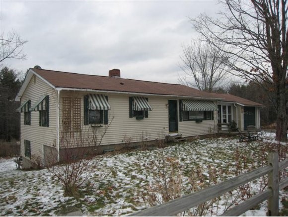 91 Edmunds Road New London, NH 03257 - Photo 1 of 1 Gallery Image 1