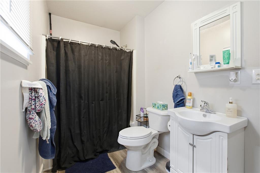 501-503 Pinney Street Rochester, PA 15074 - Photo 18 of 27 Unit 503. Tenant has since moved & furnishings are gone.