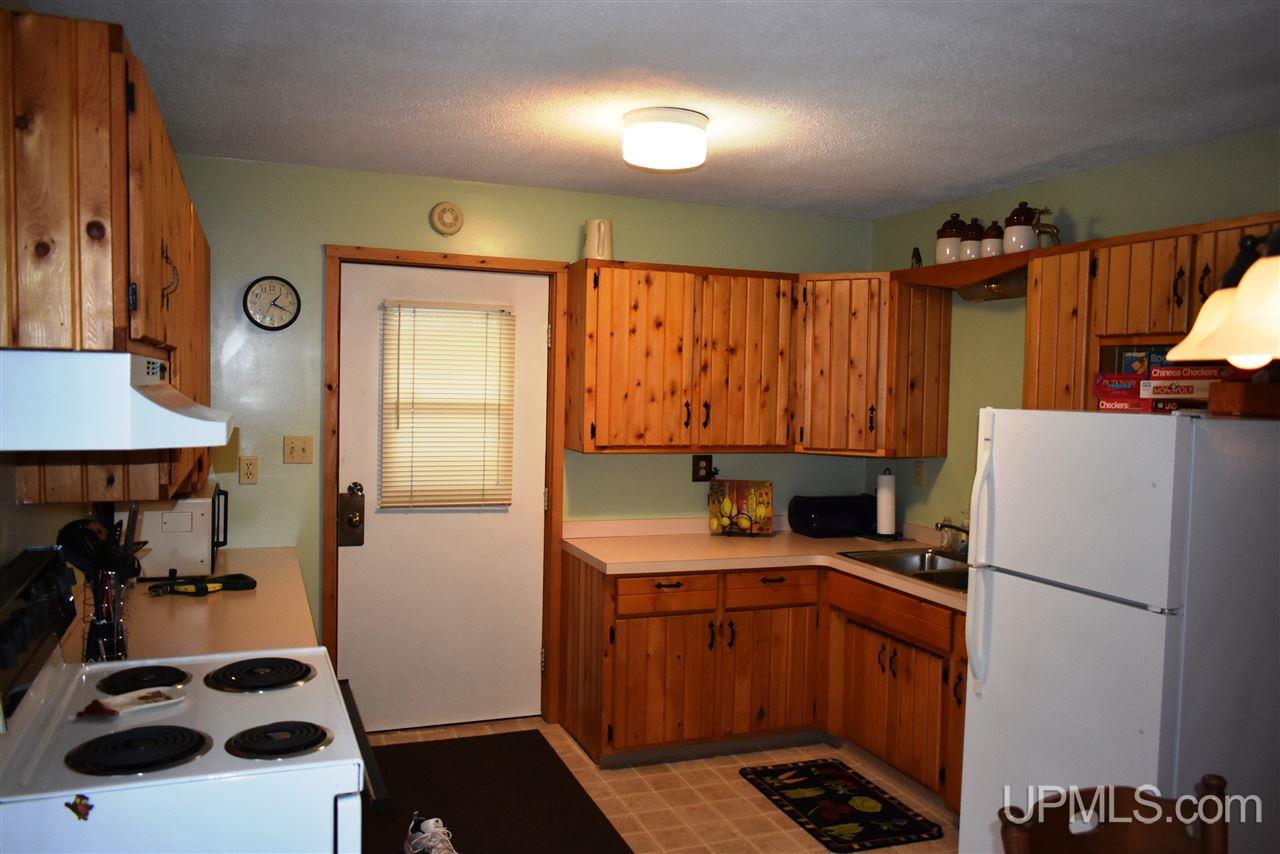 5674 East Maple Ridge Road Rock, MI 49880 - Photo 13 of 29