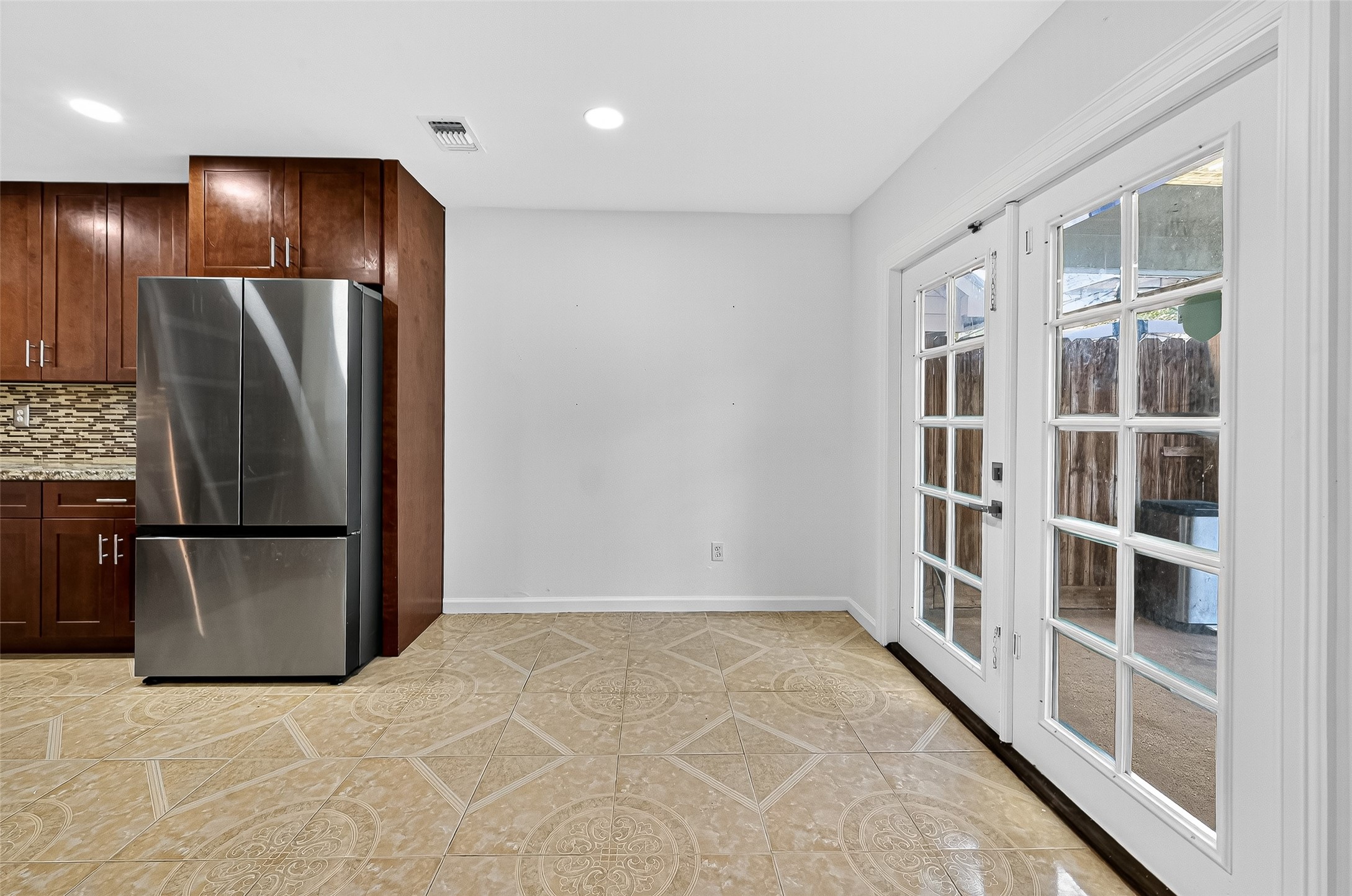 9610 West Withers Way Circle Houston, TX 77065 - Photo 20 of 45 Breakfast Nook