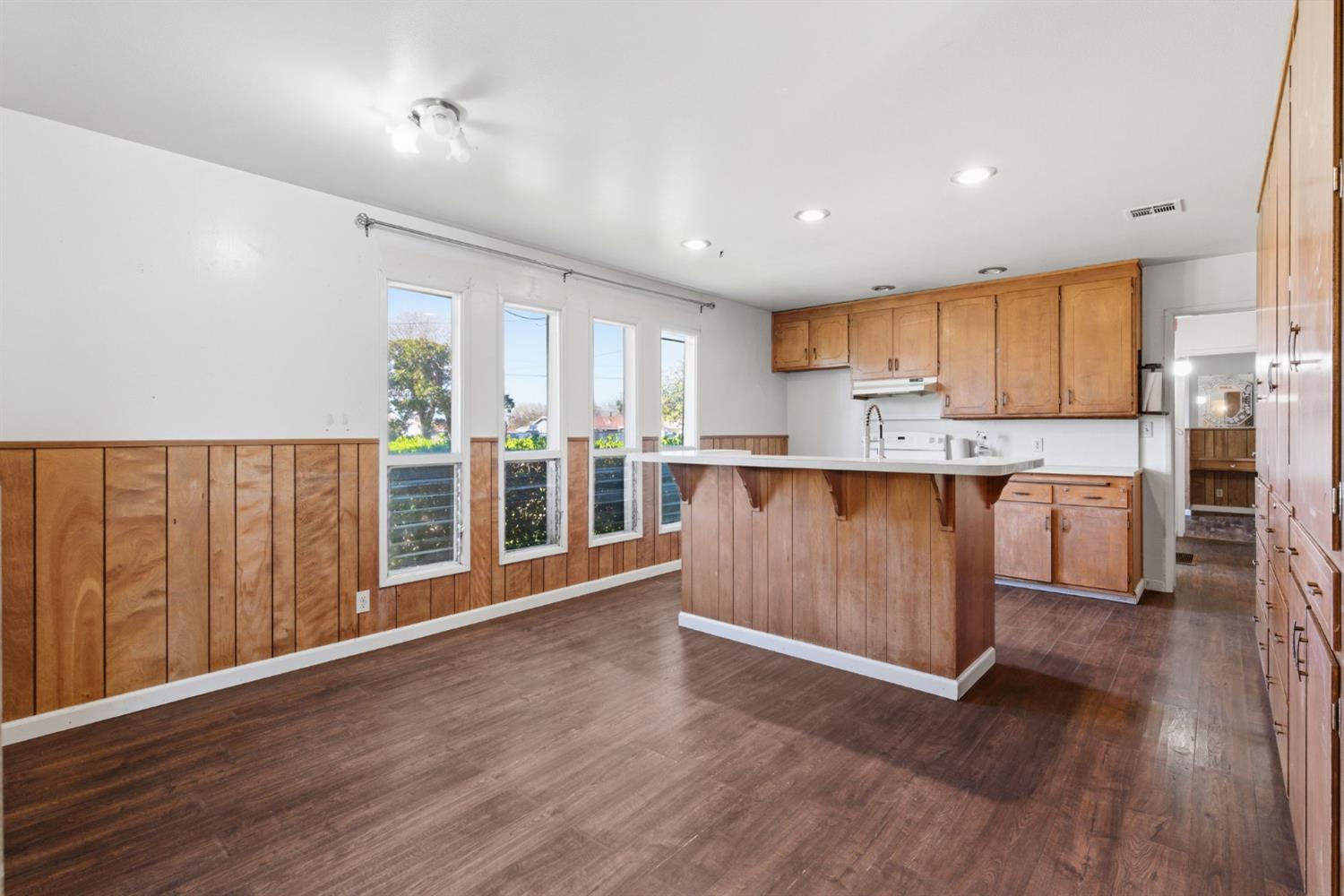 16590 South Austin Road Manteca, CA 95336 - Photo 17 of 37