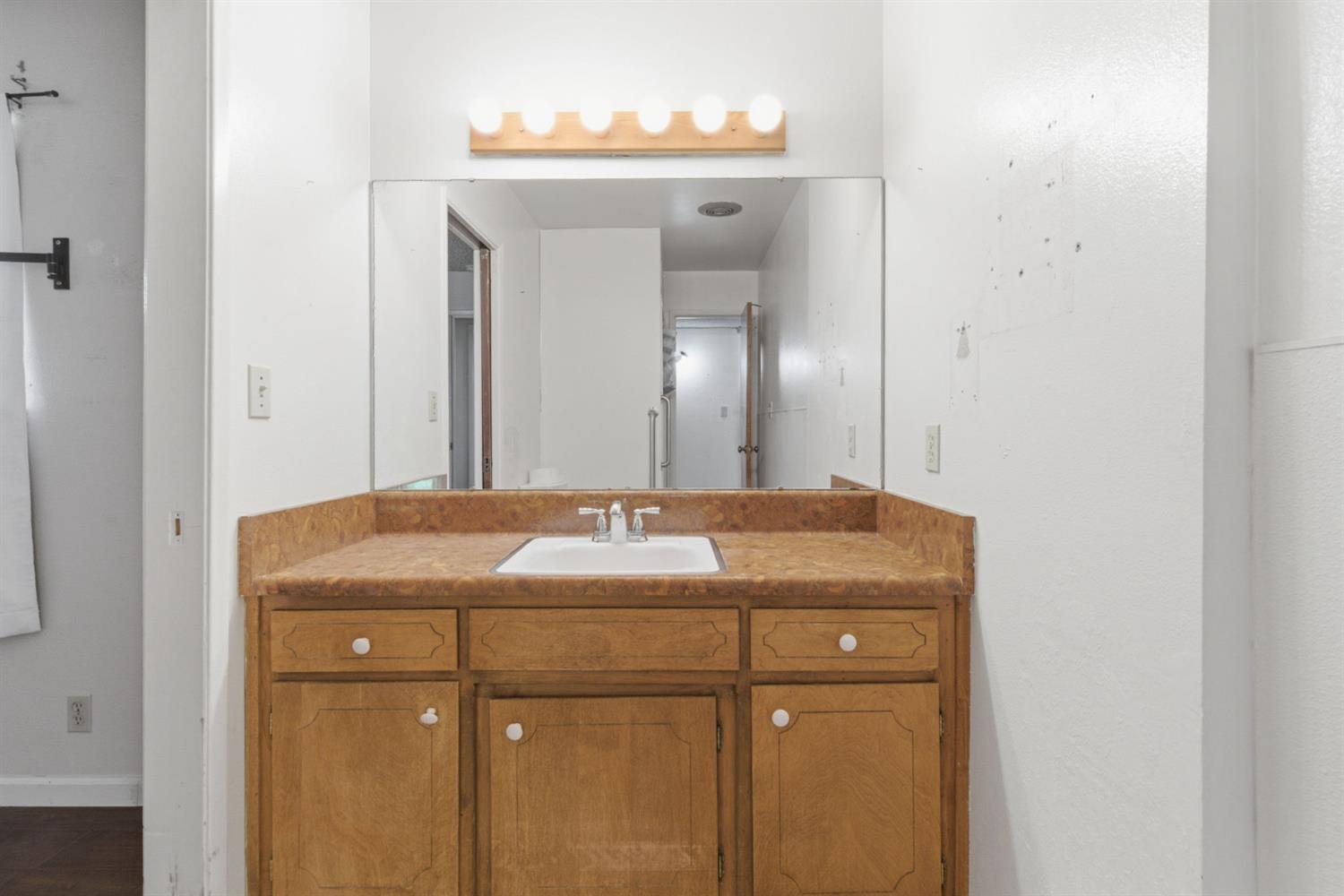 16590 South Austin Road Manteca, CA 95336 - Photo 29 of 37