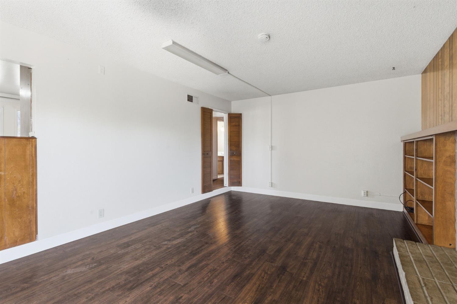 16590 South Austin Road Manteca, CA 95336 - Photo 8 of 37