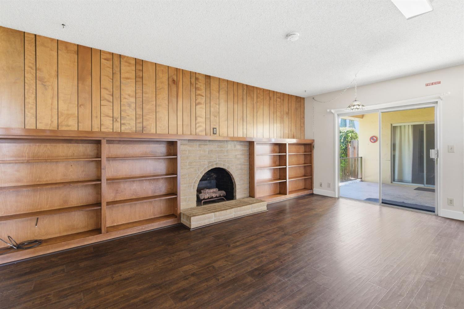 16590 South Austin Road Manteca, CA 95336 - Photo 10 of 37