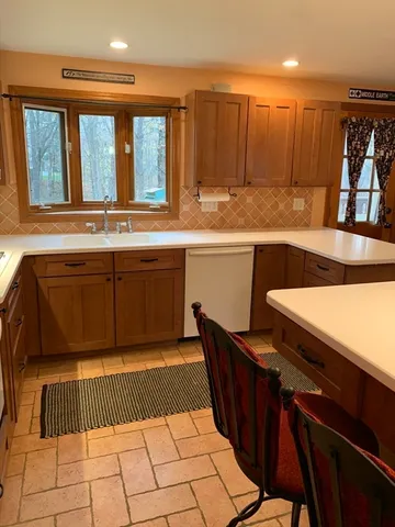 $789,900 | 11 Canterbury Drive, Georgetown, MA 01833