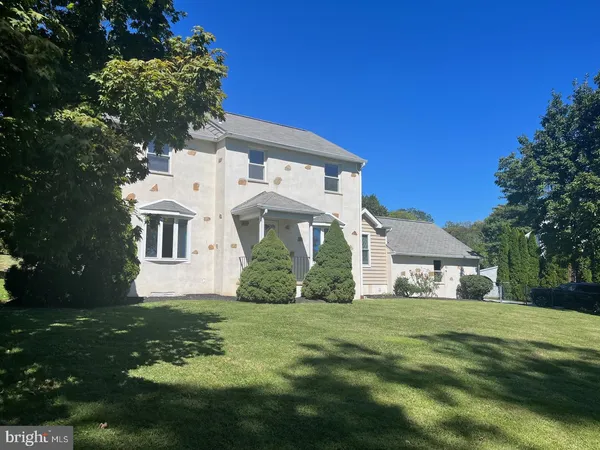 $3,950 | 181 East Conestoga Road, Wayne, PA 19087