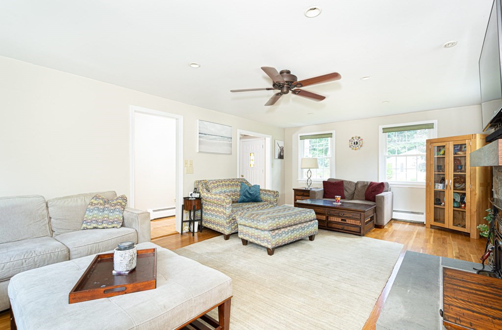 2 Highland Street Lancaster, MA 01523 - Photo 22 of 42