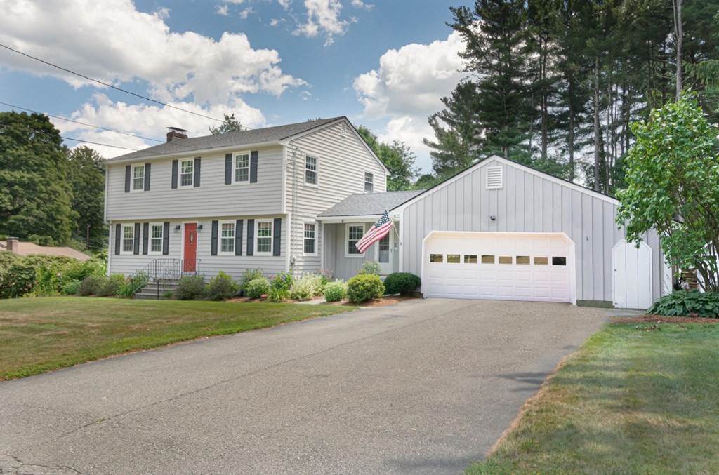 2 Highland Street Lancaster, MA 01523 - Photo 3 of 42