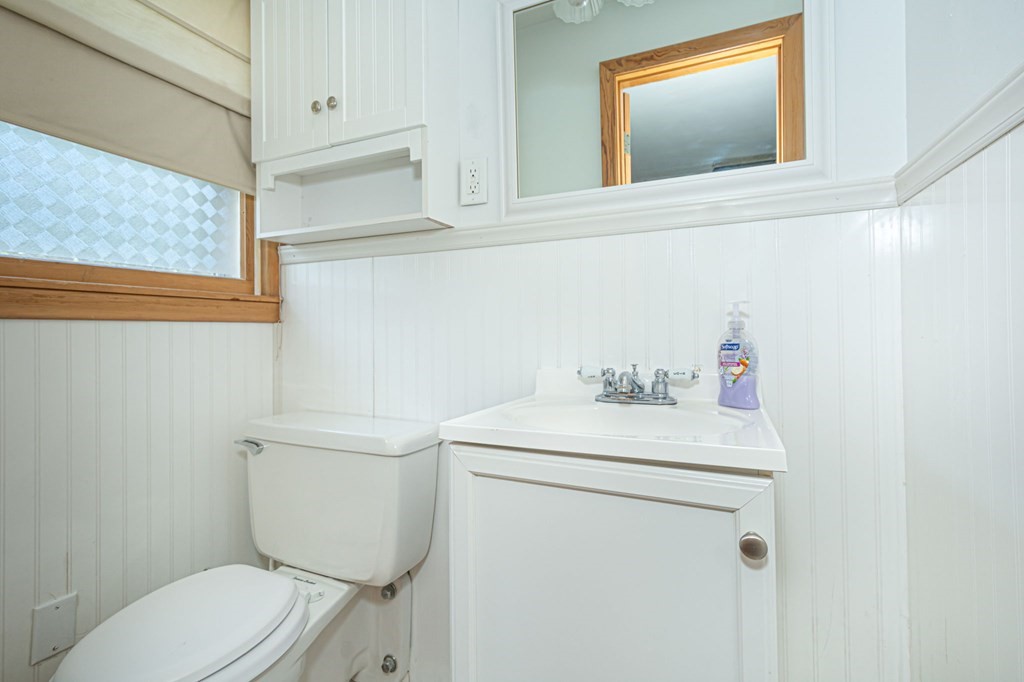 2 Highland Street Lancaster, MA 01523 - Photo 36 of 42