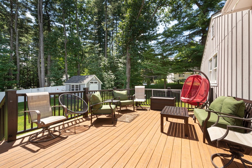 2 Highland Street Lancaster, MA 01523 - Photo 9 of 42