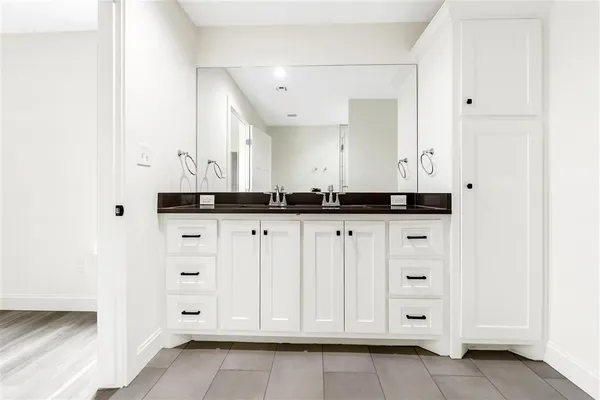 $2,000 | 503 West Sallier Street, Lake Charles, LA 70601