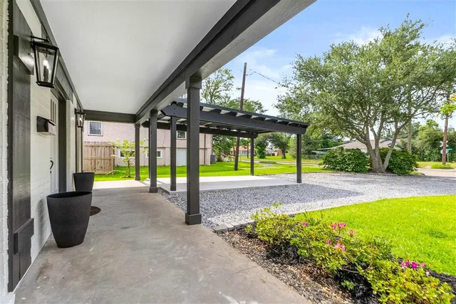 $2,000 | 503 West Sallier Street, Lake Charles, LA 70601