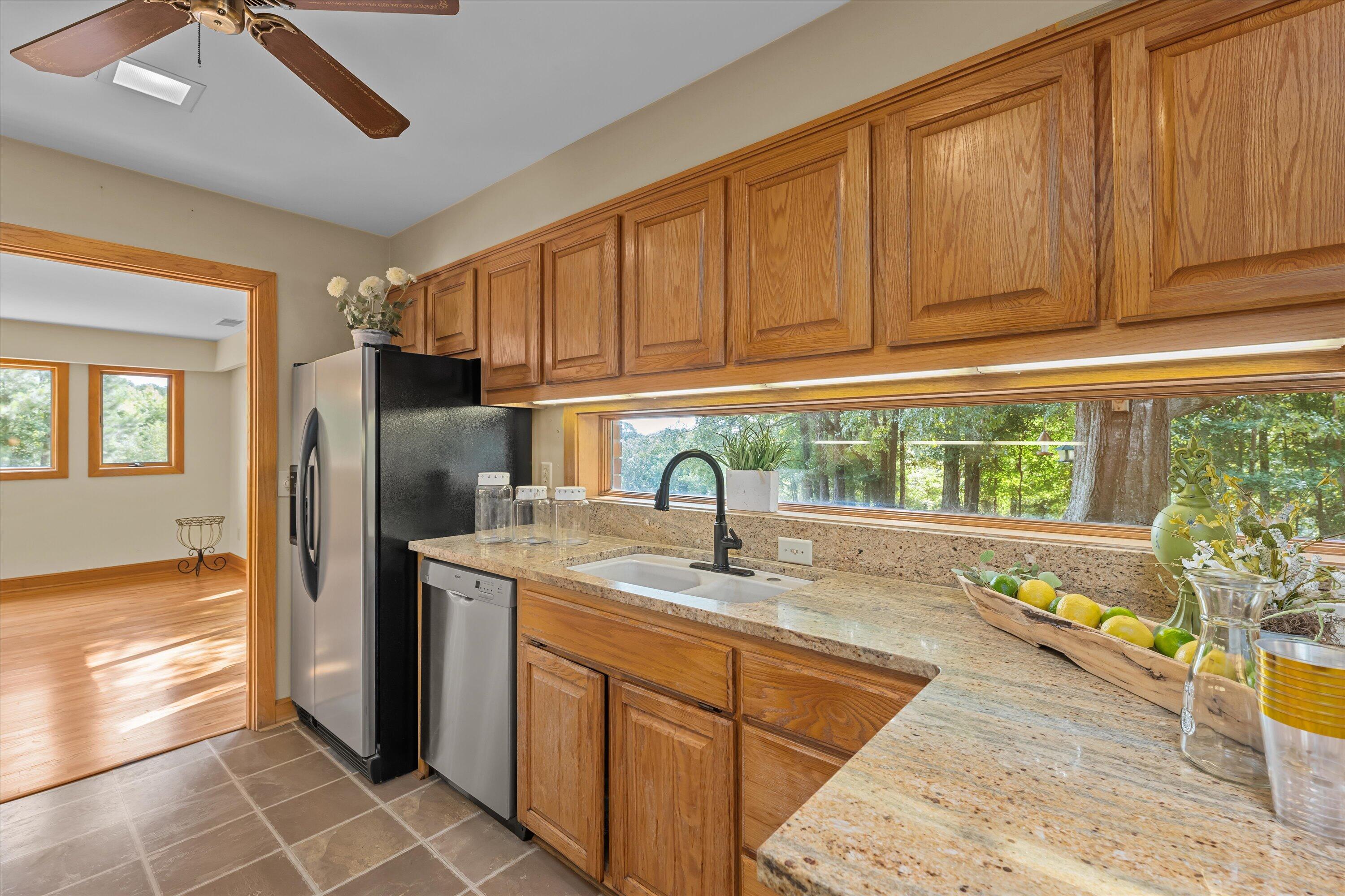 97 Thurmond Road Clarks Hill, SC 29821 - Photo 28 of 70 Kitchen with views
