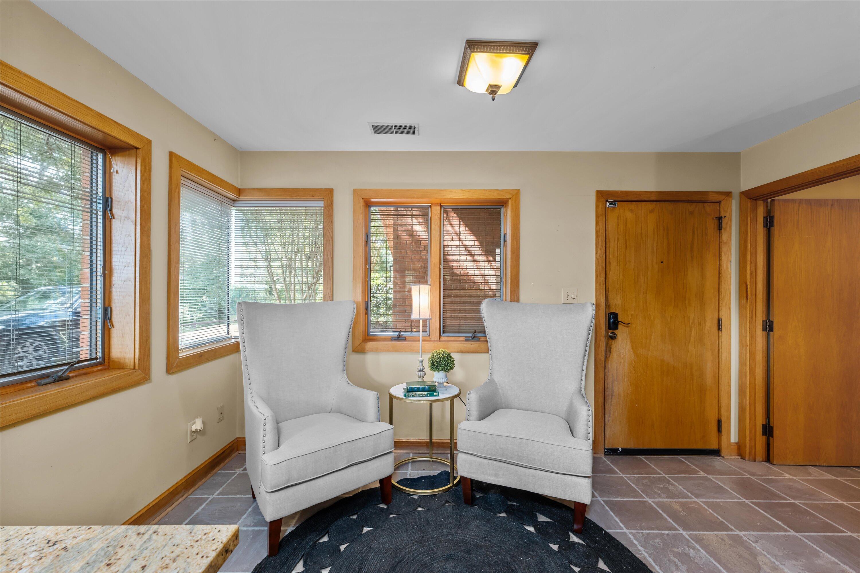 97 Thurmond Road Clarks Hill, SC 29821 - Photo 30 of 70 Eating area or sitting area