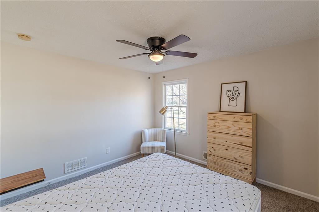 9178 Lakeview Drive Southwest Covington, GA 30014 - Photo 36 of 53