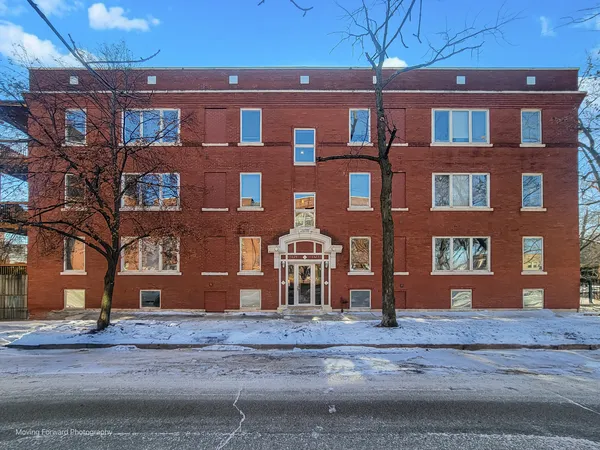 $284,900 | 1625 West Ainslie Street, Unit BE, Chicago, IL 60640